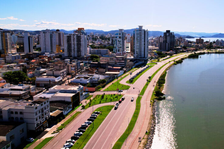 O atributo alt desta imagem está vazio. O nome do arquivo é 0e753caf-b7c3-48be-b307-f8ff4d7bd459-1024x683.jpg